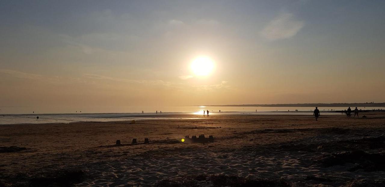 Tout A Pied ! T2 25M2 - Parking Prive - Wifi Apartment Larmor-Plage Luaran gambar