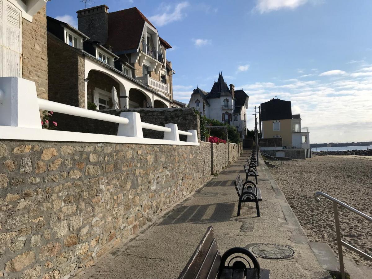 Tout A Pied ! T2 25M2 - Parking Prive - Wifi Apartment Larmor-Plage Luaran gambar